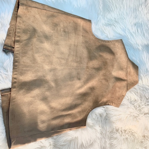 Suede Vest - Picture 2 of 3